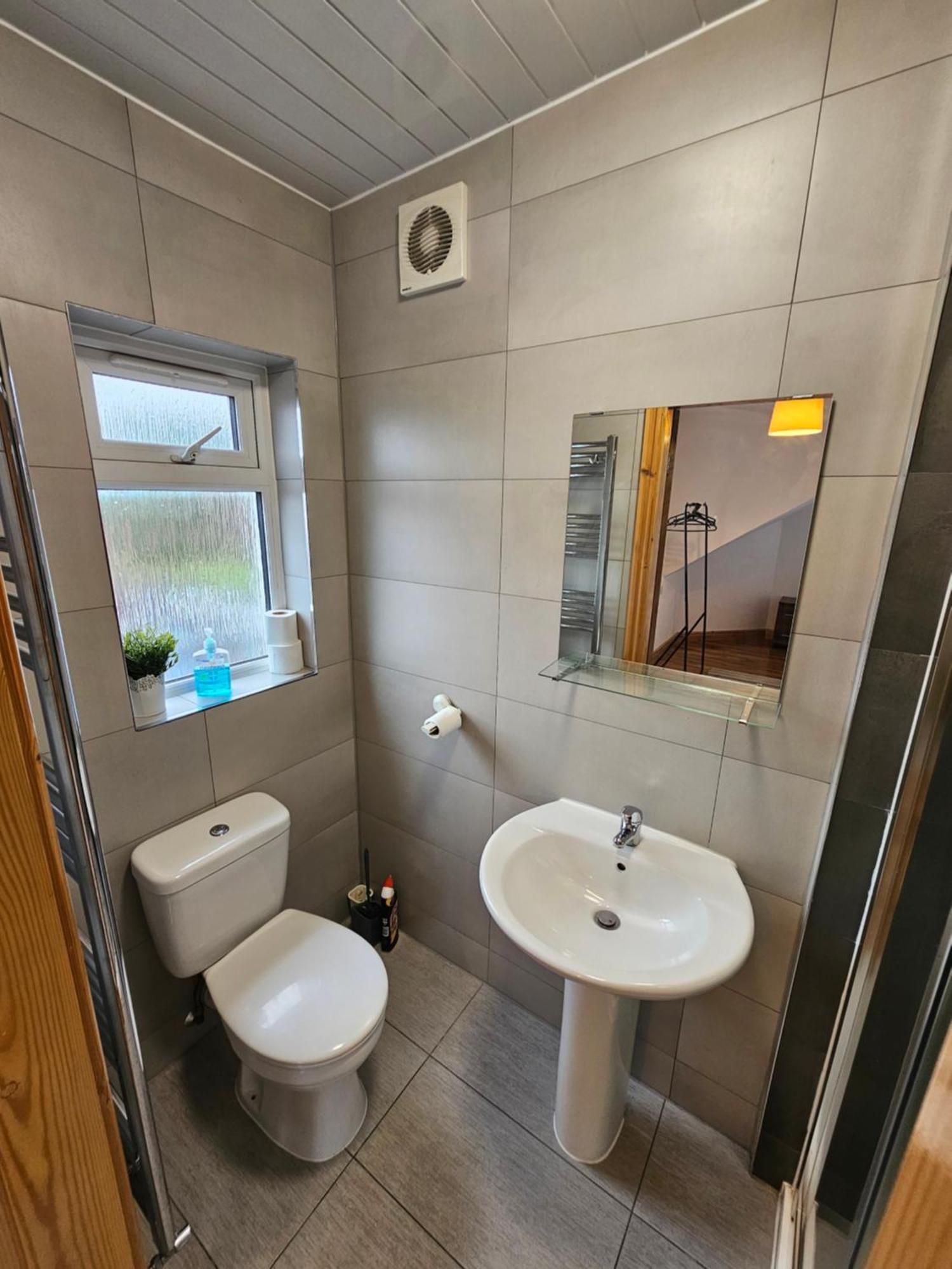 Homebird Property - Conway House Лидс Экстерьер фото