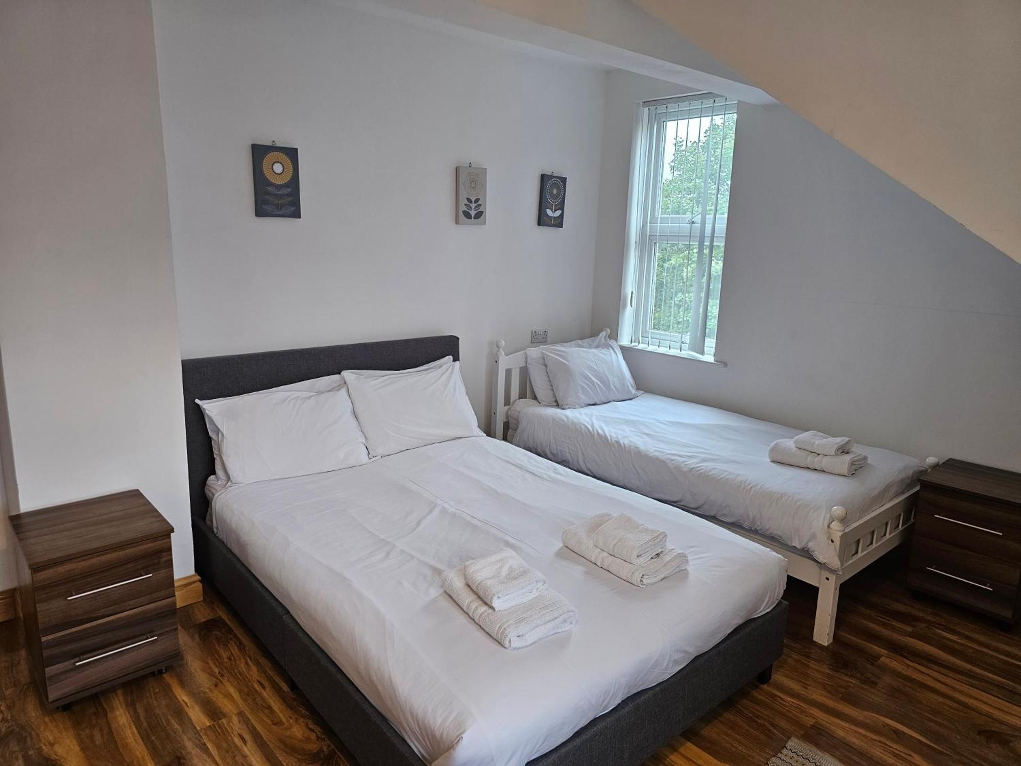 Homebird Property - Conway House Лидс Экстерьер фото